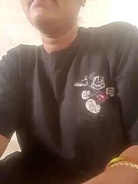 Mona_ji32 现场XXX聊天