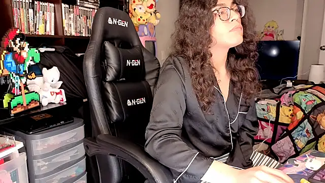 ShinyCherub webcam show