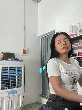 Czat XXX na żywo – Ivy_Trix2