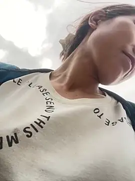 meganmeo élő XXX-chatje