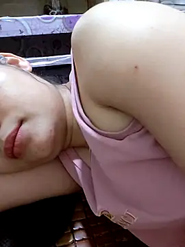 2_sexxx's Webcam Show