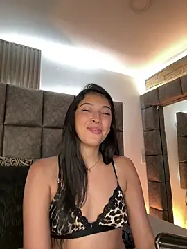 BrigitteVonsn Live XXX chat