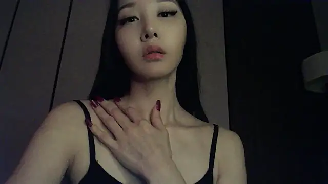 Fudzik0 élő XXX-chatje