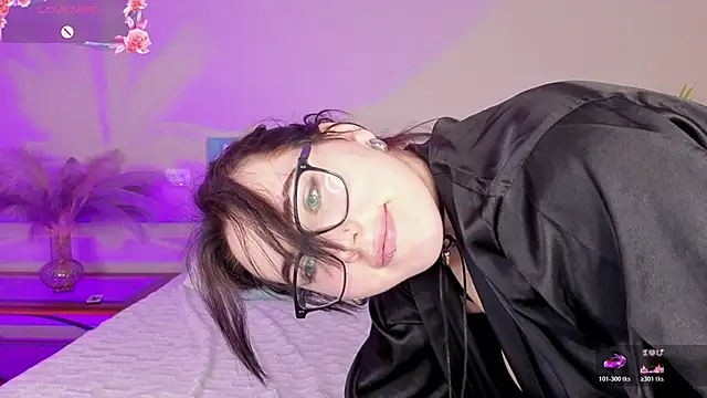 Kittycat_meooow élő XXX-chatje