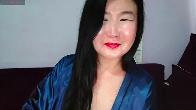 XXX chat uživo modela Bet_Lu