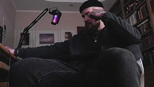 FindomJason élő XXX-chatje