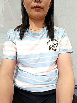 Chatroom XXX en direct de Doremon_95