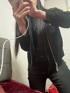 crhong666 라이브 XXX 채팅