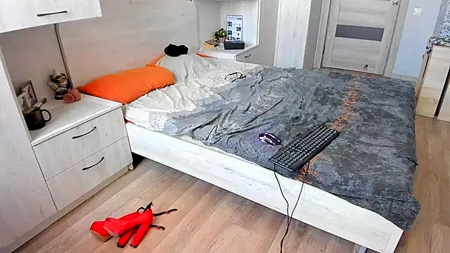 DUSSY_PUSSYのライブXXXチャット