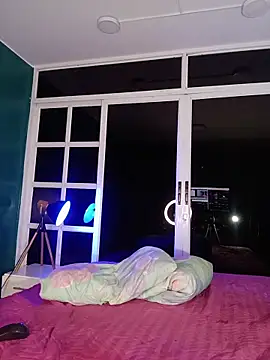 loladupont Adlı Modelin Canlı XXX Sohbeti