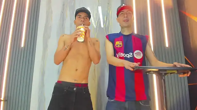 Chat +18 de Angel_xxx ao vivo