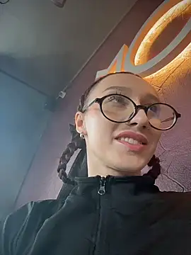 Živý XXX chat ElizaFi