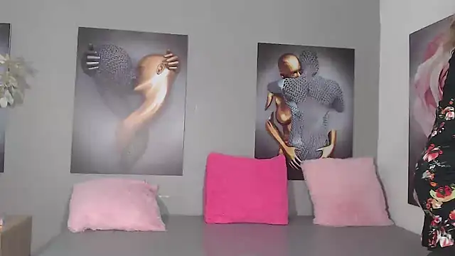 AntonellaBlanc Adlı Modelin Canlı XXX Sohbeti