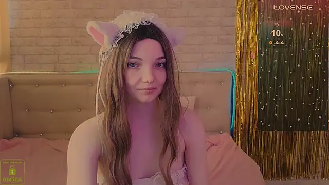 AnimeAlica18's Live XXX Chat