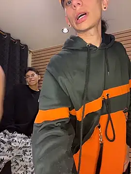 TheBatMansion's Live XXX Chat