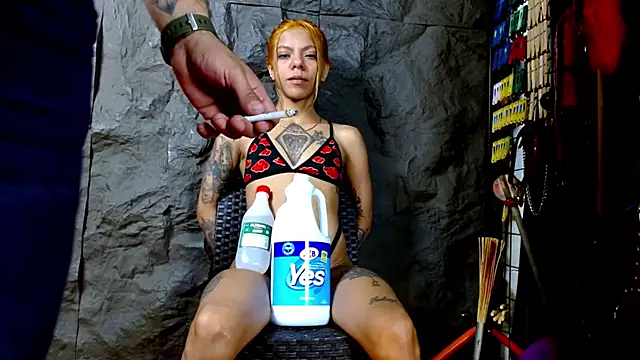 Živý XXX chat Ariaoficial