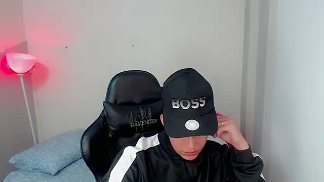 Street_poemm_: онлайн-секс-чат