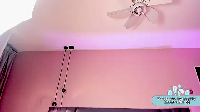 JupiteFox Live XXX-chat