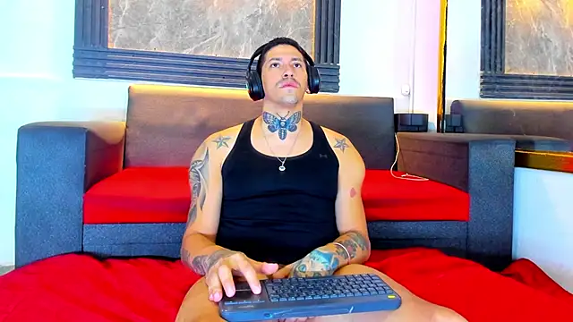 yeckodream: онлайн-секс-чат