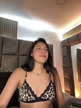 แชท XXX สดของ BrigitteVons