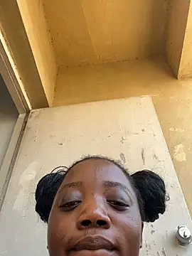 floctous Adlı Modelin Web Kamerası Şovu