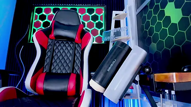 Max_Hader_ – Naživo XXX chat