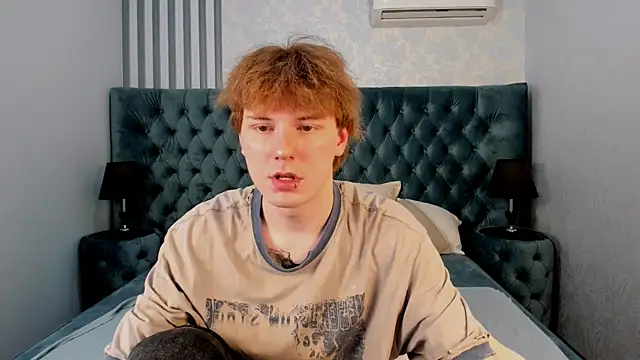 KevinMilkyn Webbikameraesitys