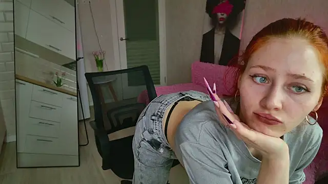 Weisser_Moon Live XXX-chat