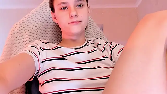 Britney_RossのライブXXXチャット