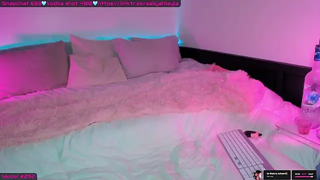 AaliyahLaylah Live XXX-Chat