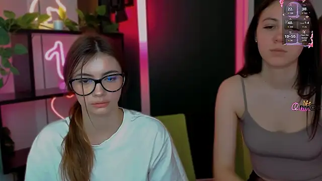 mia_bamby1 Live XXX-Chat