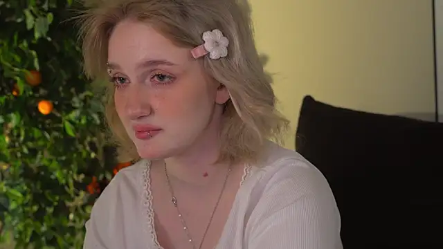 ELLIEJAY Chat XXX in diretta