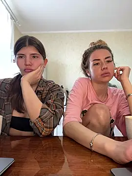 BettiVance: απευθείας συνομιλία ΧΧΧ