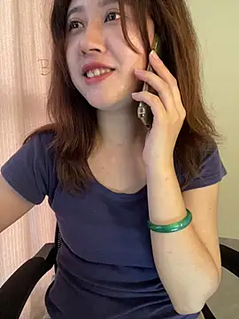 Liliya-77 网络视讯表演