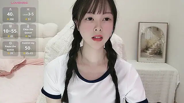 Anna-2005 Chat XXX in diretta