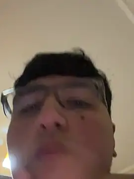 luchooo18 Webcam Show