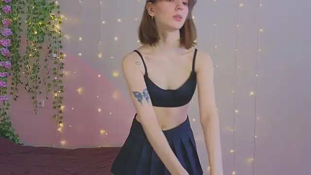 Živý XXX chat PeachyWhisper