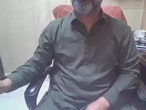 hairymaster95 网络视讯表演