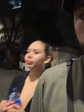 Pokazy przed kamerką – lindaandtony