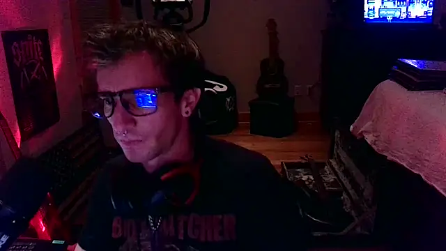 LEVIATHANX666: онлайн-секс-чат