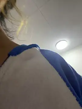 baby_akuma Chat XXX in diretta