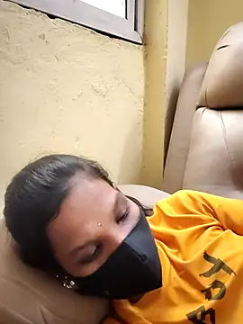 Chat +18 de ramyasri- ao vivo