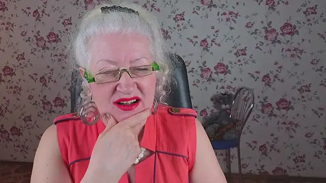 Maya_Mayflower Live XXX Chat