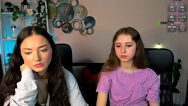 rebecca_smile: απευθείας συνομιλία ΧΧΧ