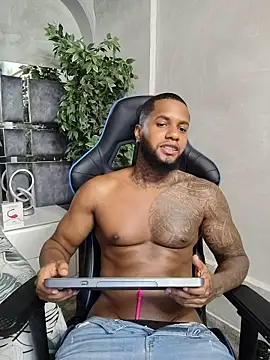 jay_jhonson01: онлайн-секс-чат