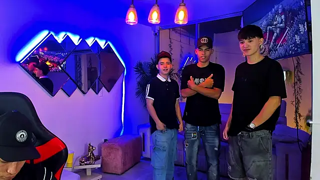 Houseofwarrios Live XXX Chat