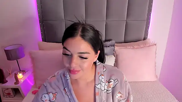 Saian-lory Adlı Modelin Canlı XXX Sohbeti