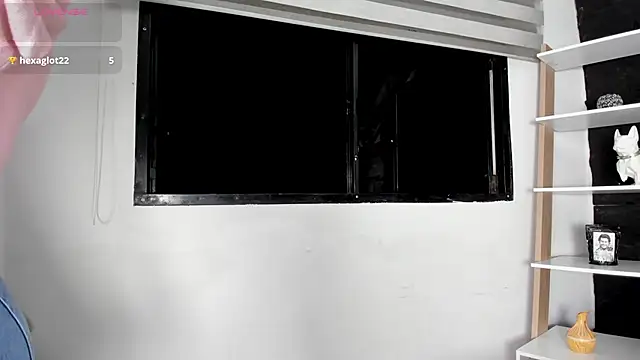 DarkReedのライブXXXチャット