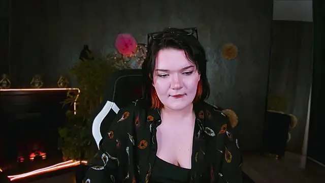 دردشة Sara_Mour الجنسية المباشرة