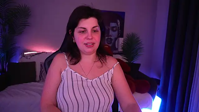 MirandaWong Chat XXX in diretta